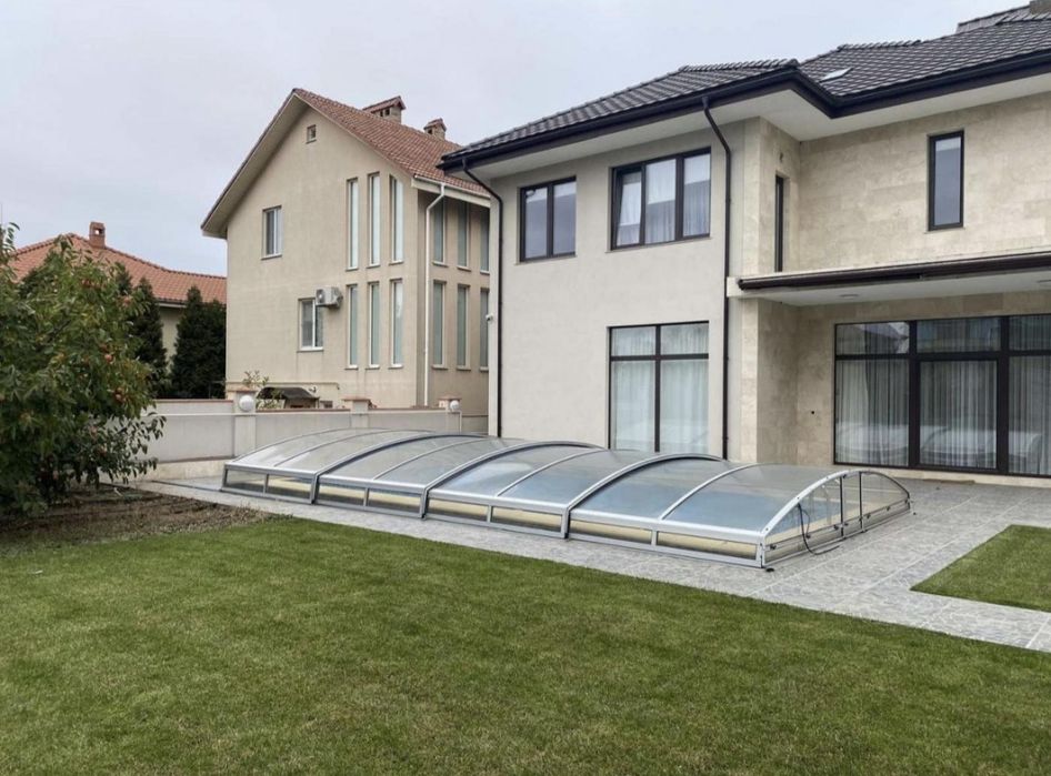 Продажа нового дома с бассейном в Совиньоне 2, Одесса