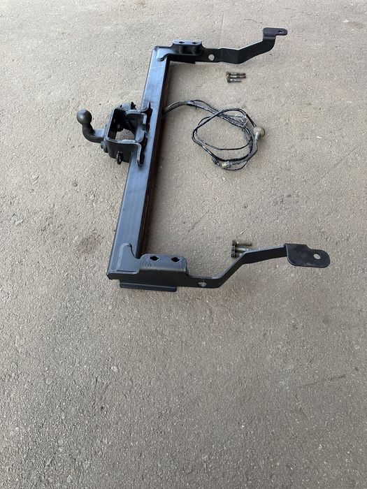 фаркоп форкоп віваро трафік opel vivaro renault trafik 2003/2007 рік