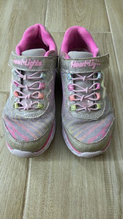 Дитячі кросівки для дівчинки. Sketchers