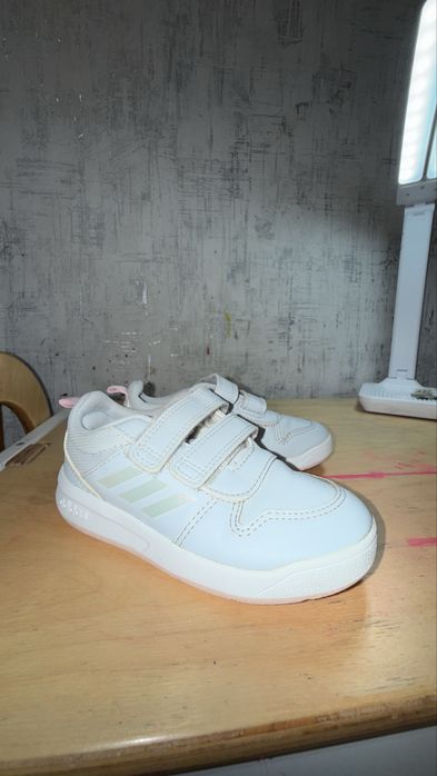 Adidas кросівки оригінал