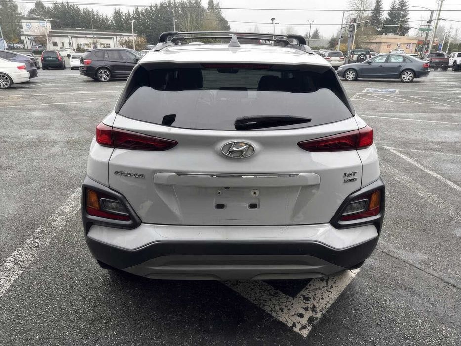 Hyundai Kona Ultimate      2021