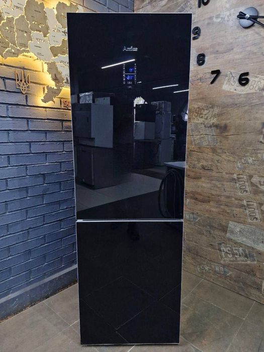 Двокамерний холодильник Samsung RB38C7B6AB1.Доставка.Гарантія.