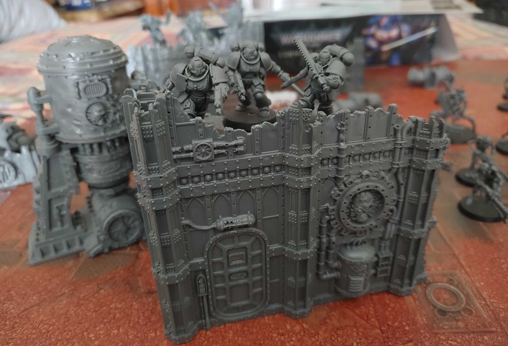 Warhammer 40.000 Command Edition – Completamente Montado e em Excelente Estado
