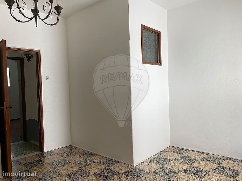 Moradia T2 para venda