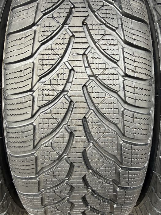 Зимові шини 205/60 R16 Bridgestone Blizzak LM-32 4шт. 80%