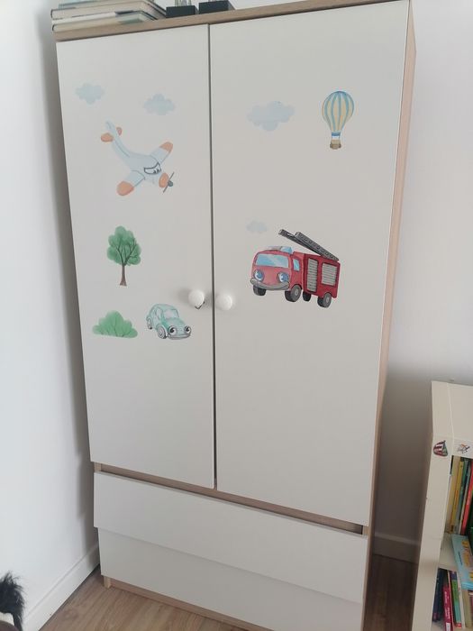 Szafa i komoda dziecięca