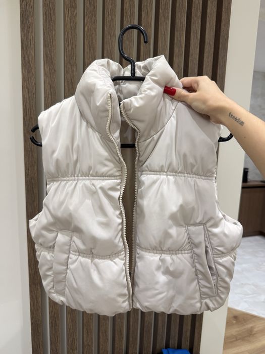 Жилетка женская.