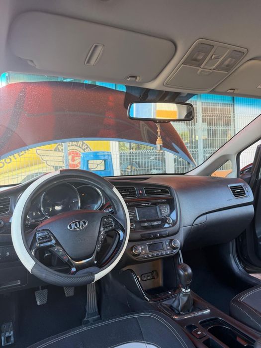 Carrinha Kia Ceed 2014