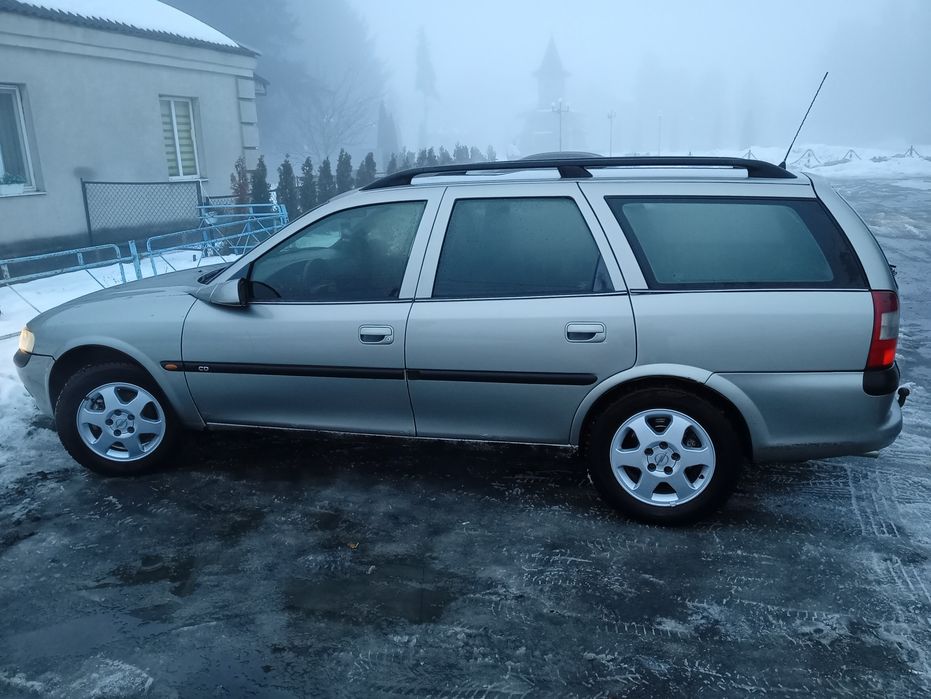 Продам надійне сімейне авто