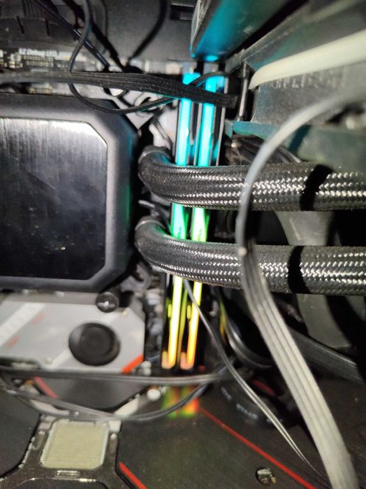 Pamięć G.Skill Trident Z5 RGB, DDR5, 16GB, 6800MHz, CL34  1 kości 16gb