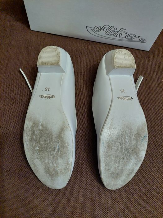 Buty białe / komunia święta / czółenka / baleriny /rozm. 35 SUPER STAN