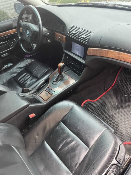 Продам BMW e39 .