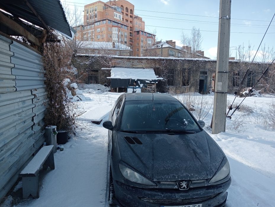 Пежо 206 продам 1.4нді