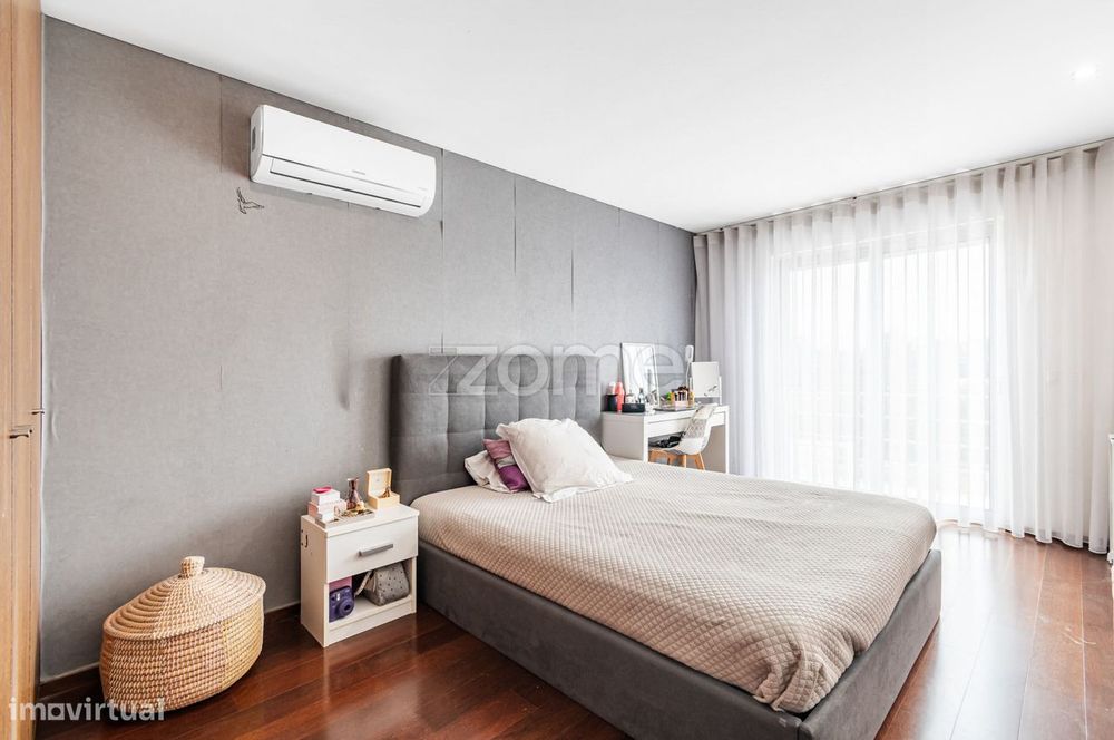 Moradia T3 Banda em Priscos, Braga