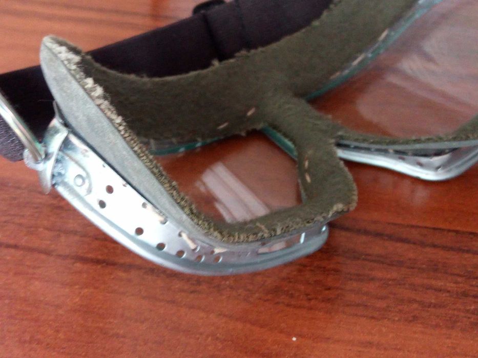 Защитные мото очки.