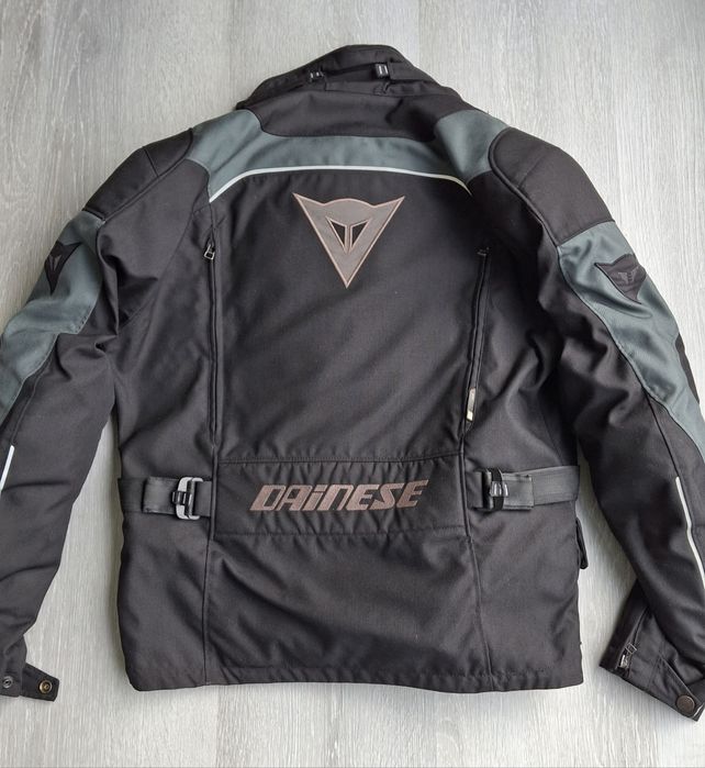 Casaco mota Dainese Tempest D-Dry