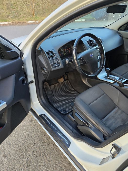 Volvo V50 2012 D3 Aisin