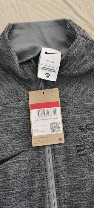 Casaco Hino 23/24 Sporting