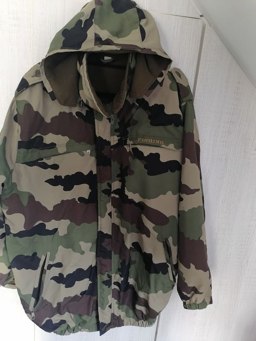 Spodnie moro, desanty.