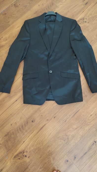 Костюм чоловічий  на 48