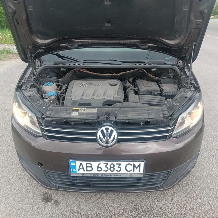 Volkswagen Touran, 2013 рік