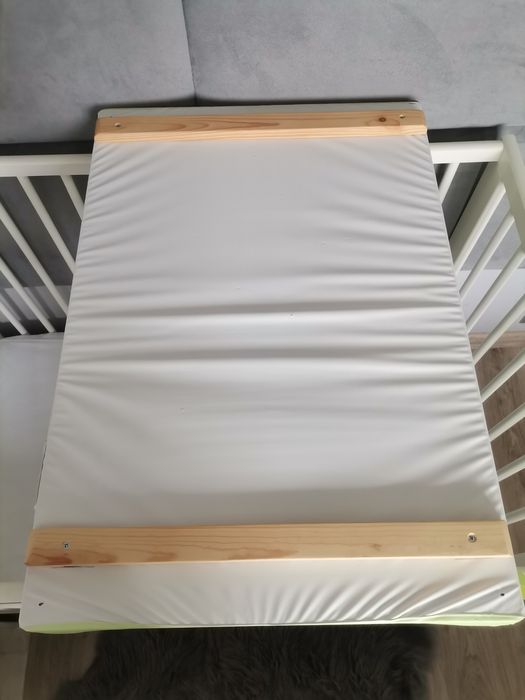 Przewijak na łóżeczko 120x60