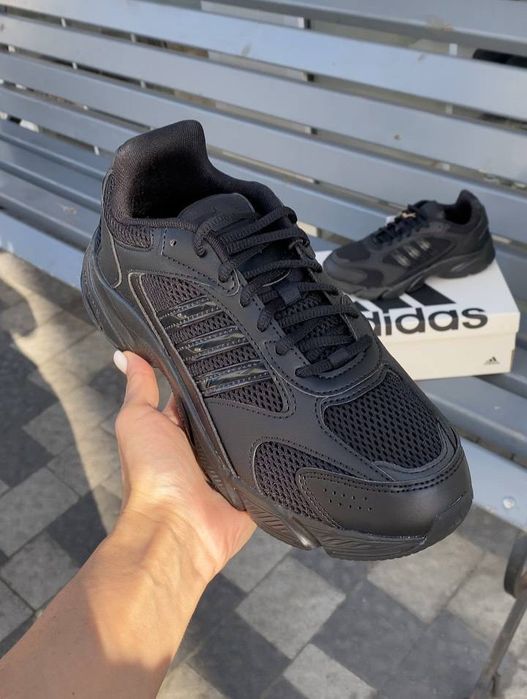 Чоловічі оригінальні кросівки Adidas Crazychaos 2000