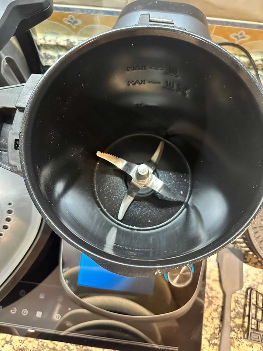 Robot de Cozinha Mambo Touch com dois copos