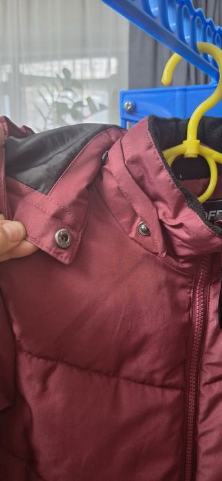Продам дитячу куртку -пальто