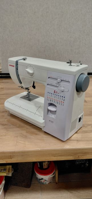 Швейная машинка ,,JANOME,,