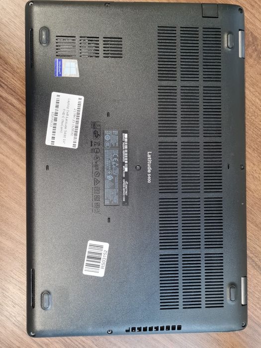 Dell 5400 i5-8365U 8/256 Windows 11 Pro Bateria 5h