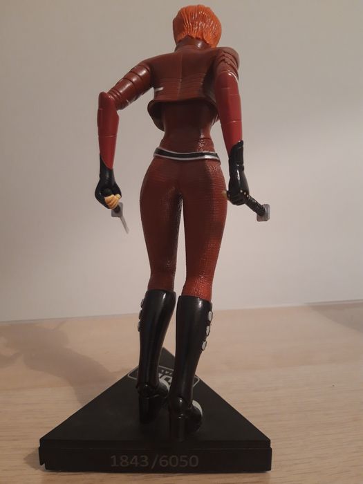 estatueta ATI Agent RUBY Special Ops