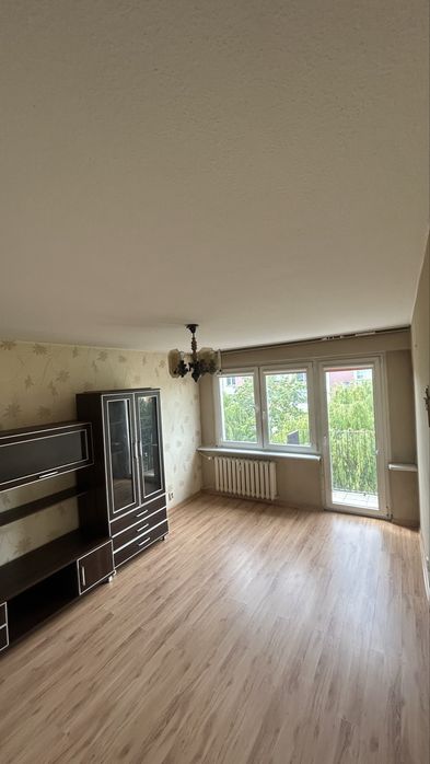 Na sprzedaż: Ustawne 2-pokojowe mieszkanie 39m² + piwnica • Ostrzeszów