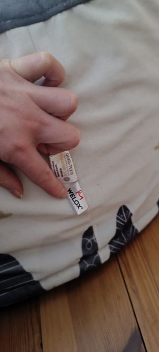 Suchy basen z kulkami