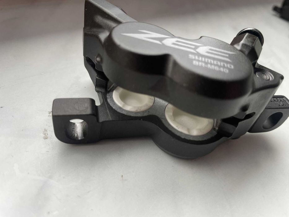 Nowy Zacisk hamulcowy Shimano ZEE BR-M640, Post Mount Enduro