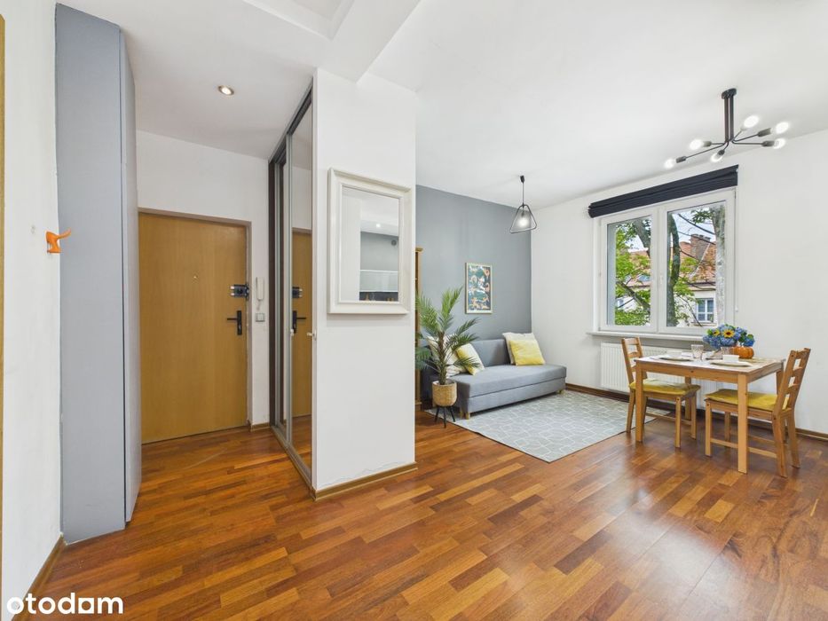 Budowlanych | 2 pokoje I Balkon