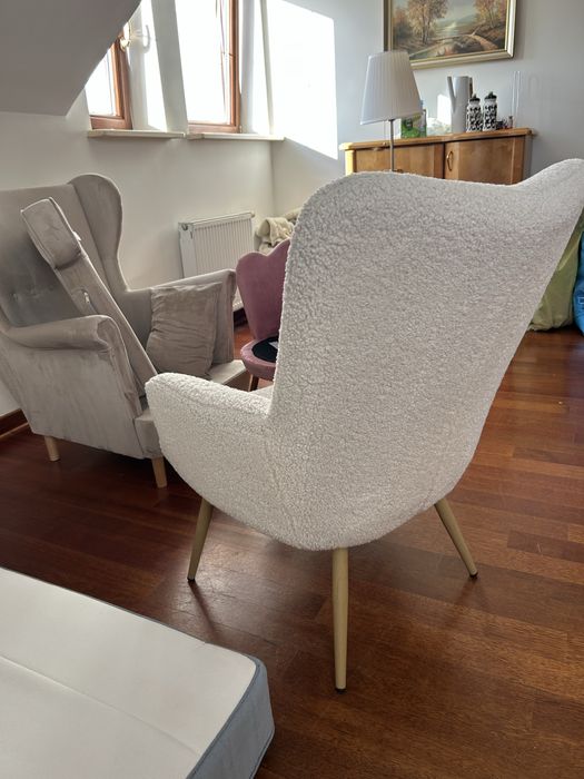 Fotel baranek ecru boucle