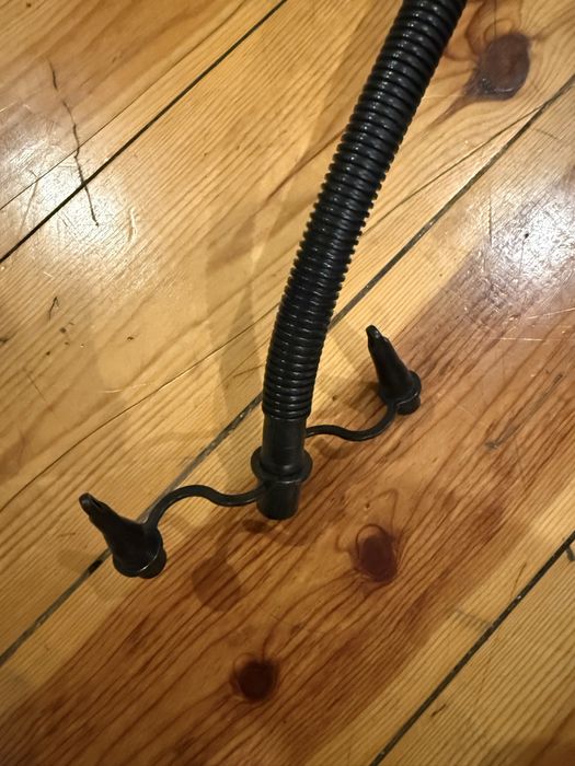 Bomba de Ar Intex - Usada, em Bom Estado!