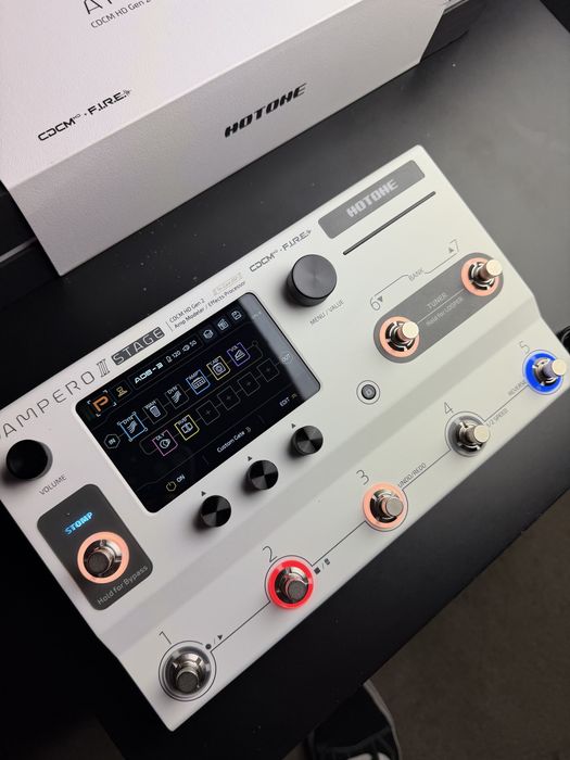 Pedaleira de Guitarra Hotone Ampero II Stage – Como Novo (Usado 2 vezes, na caixa)