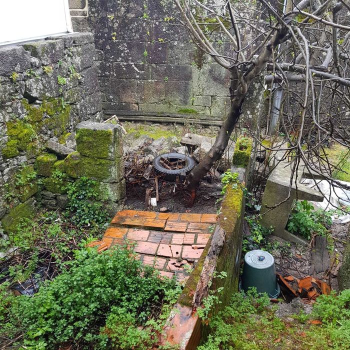 Reconstrução de uma moradaia