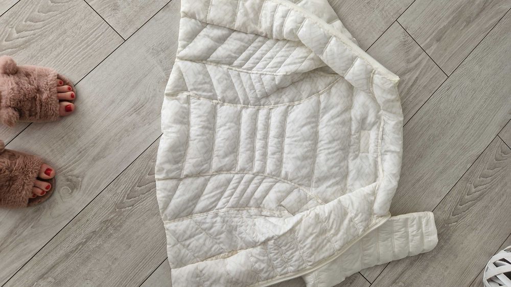 Kurtka pikowana Guess xs