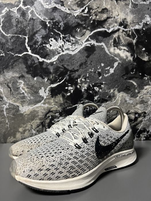 スパイク・シューズ Nike AIR ZOOM PEGASUS 35 nike zoom pegasus 35 - купити чоловіче взуття - Ціна на OLX.ua