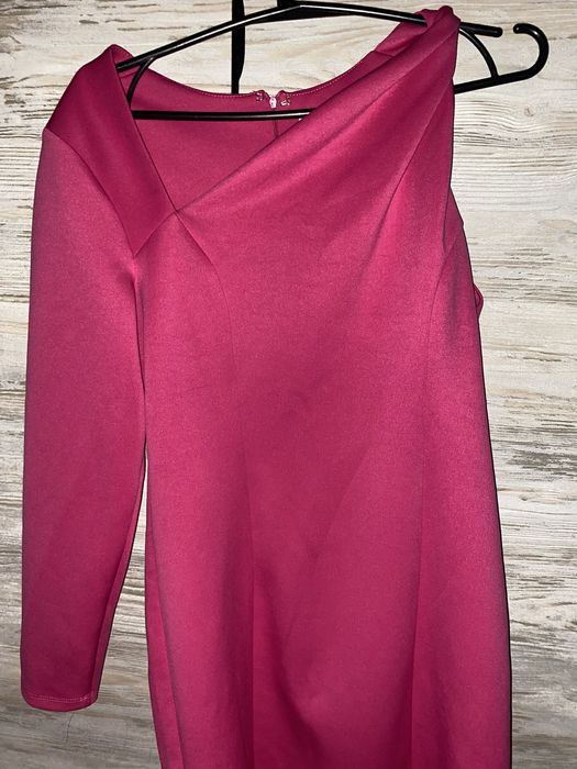 Сукня жіноча