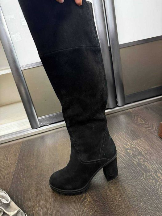 продам чоботи жіночі зима