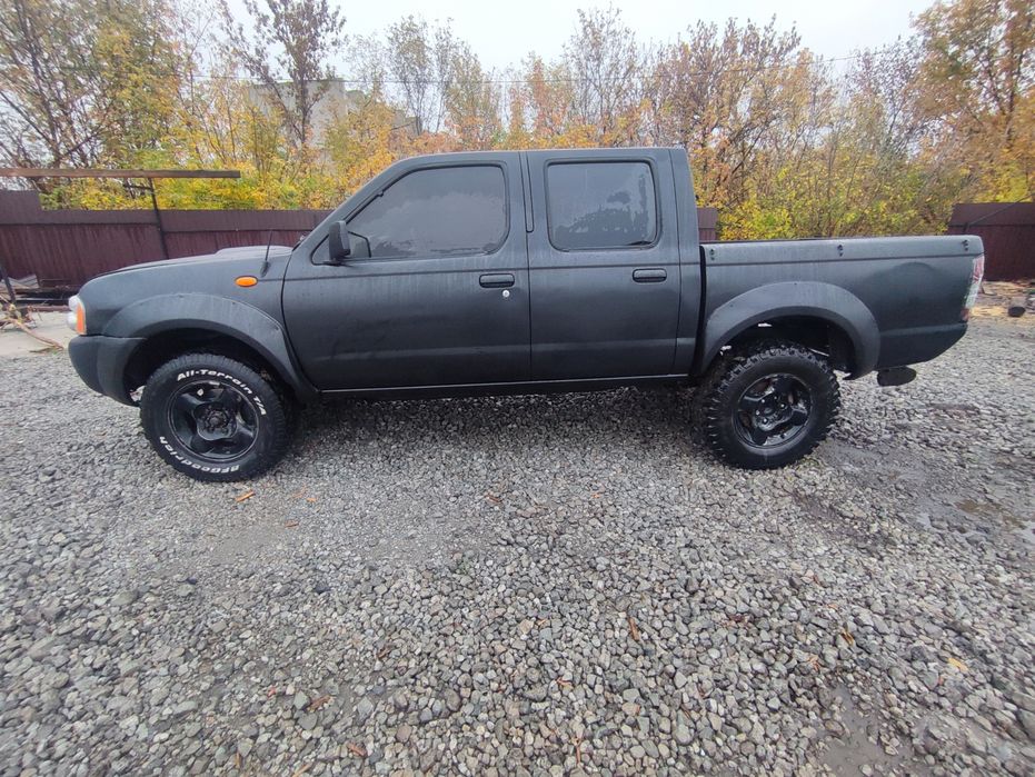 Продам Nissan Navara 2005р