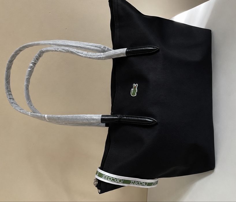 Mala nova lacoste