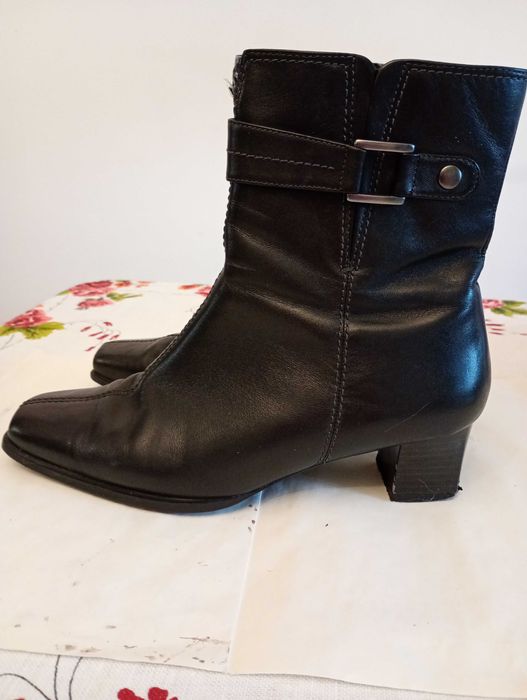 Czarne skórzane botki Herezja