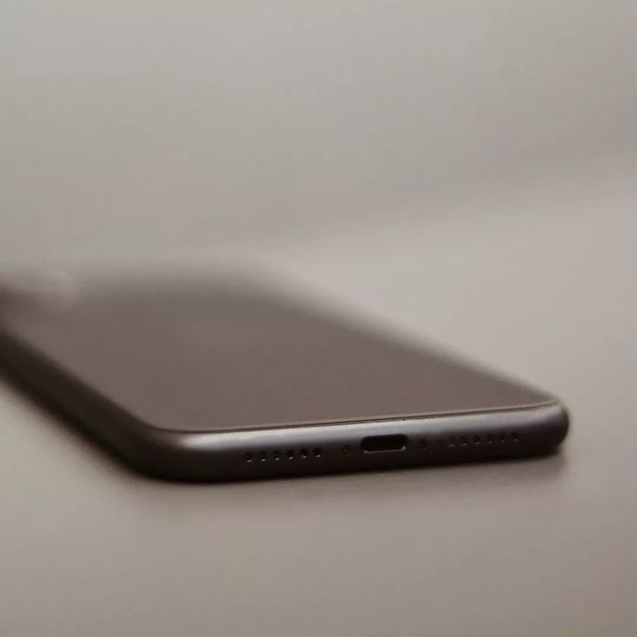 iPhone 11 64GB black