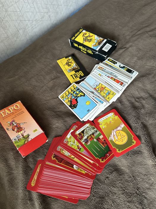 Карти таро 2 колоди