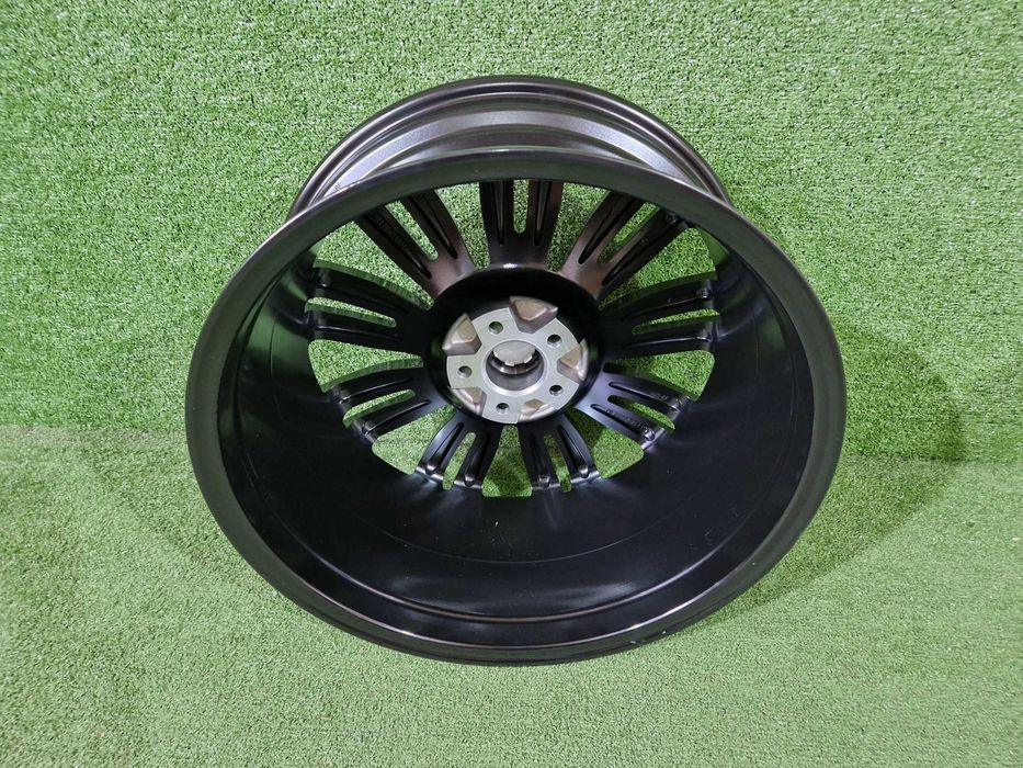 диски R20 5 x 108 для Range Rover Freelander , Evoque , Velar DR17